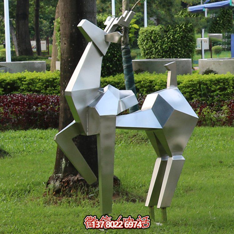 不銹鋼幾何切面鹿雕塑，優(yōu)雅動物景觀擺件
