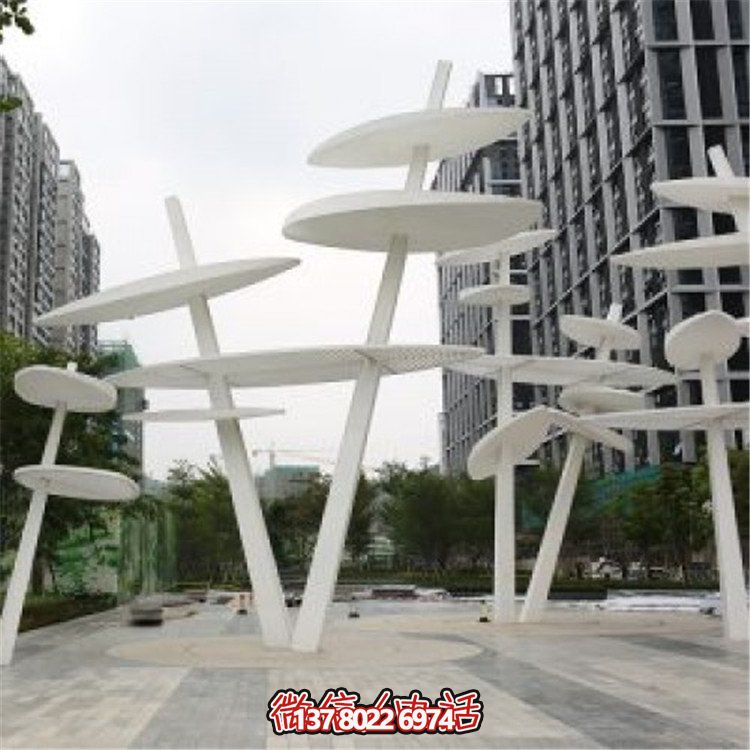 精美不銹鋼雕塑，點綴大型房地產(chǎn)廣場城市園林景觀