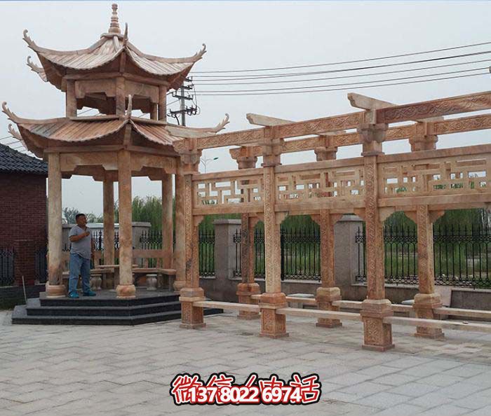 美麗的花崗巖長廊，沐浴在精致的雕刻藝術中