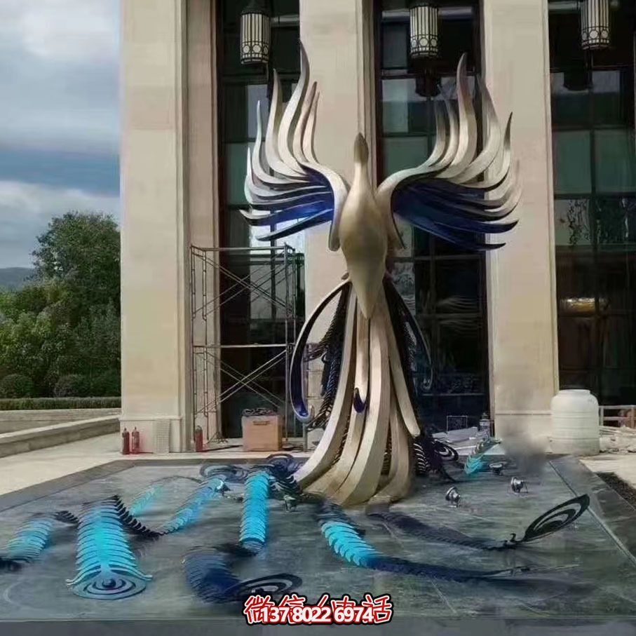 酒店裝飾藝術(shù)——不銹鋼鏡面彩繪鳳凰雕塑 酒店裝飾藝術(shù)——不銹鋼鏡面彩繪鳳凰雕塑